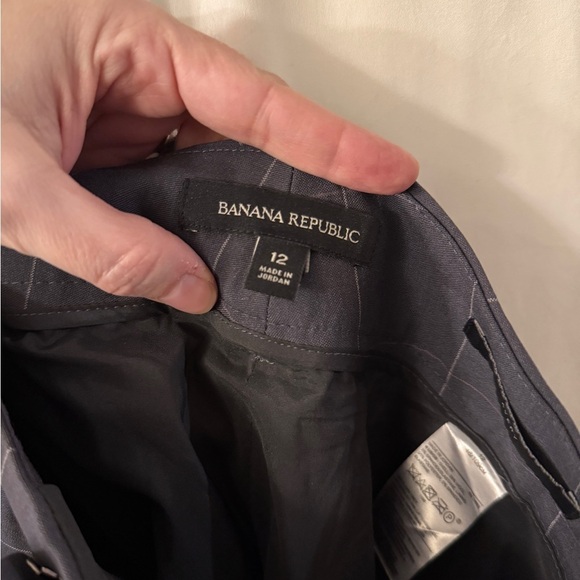 Banana Republic gray plaid wide leg cropped pant size 12 - Picture 3 of 7